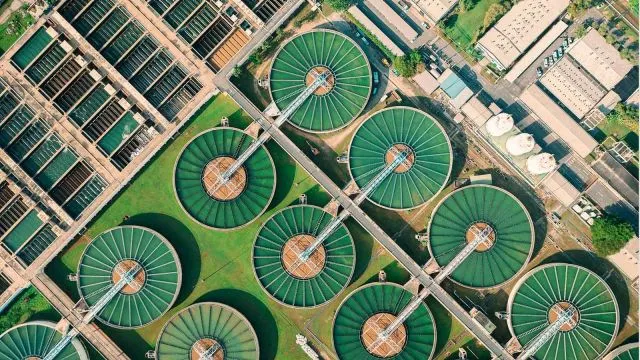 Uncovering opportunities to reduce energy consumption and emissions with the IBM Envizi ESG Suite
